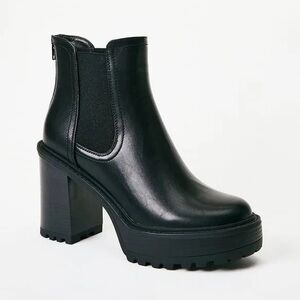 JUSTFAB Rugged Ankle Boot - Black